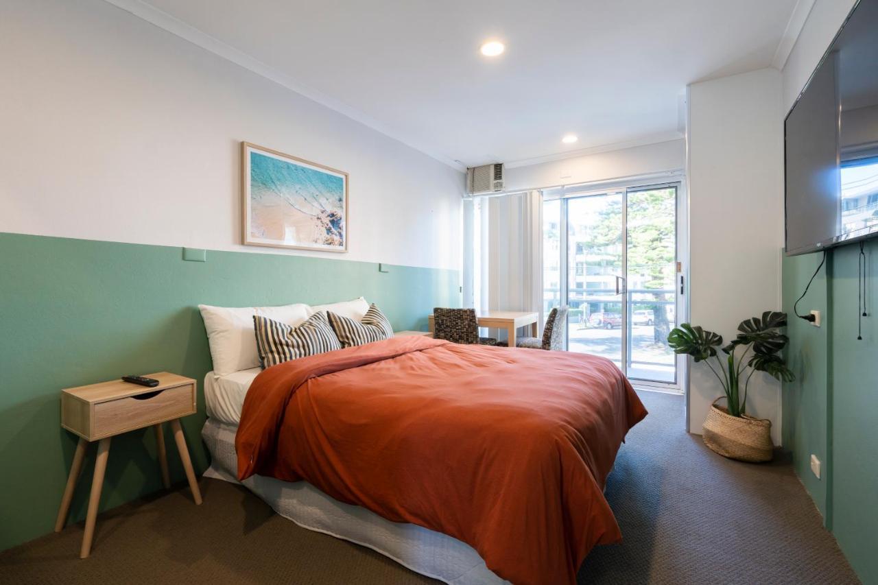 Manly Waves Studios & Apartments Sydney Exterior photo